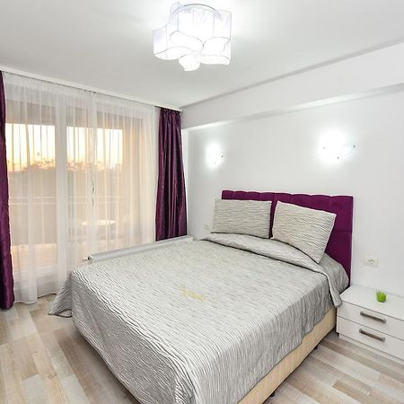 Pierre Cardin Deluxe Apartment With Terrace By Magniflex Bucharest Exterior photo